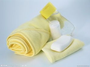 前胸后背長(zhǎng)痘痘怎么辦？科學(xué)護(hù)膚與日常用品選購指南